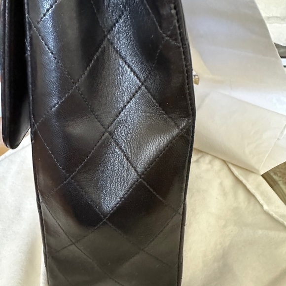 Vintage Chanel jumbo bag - Picture 7 of 16